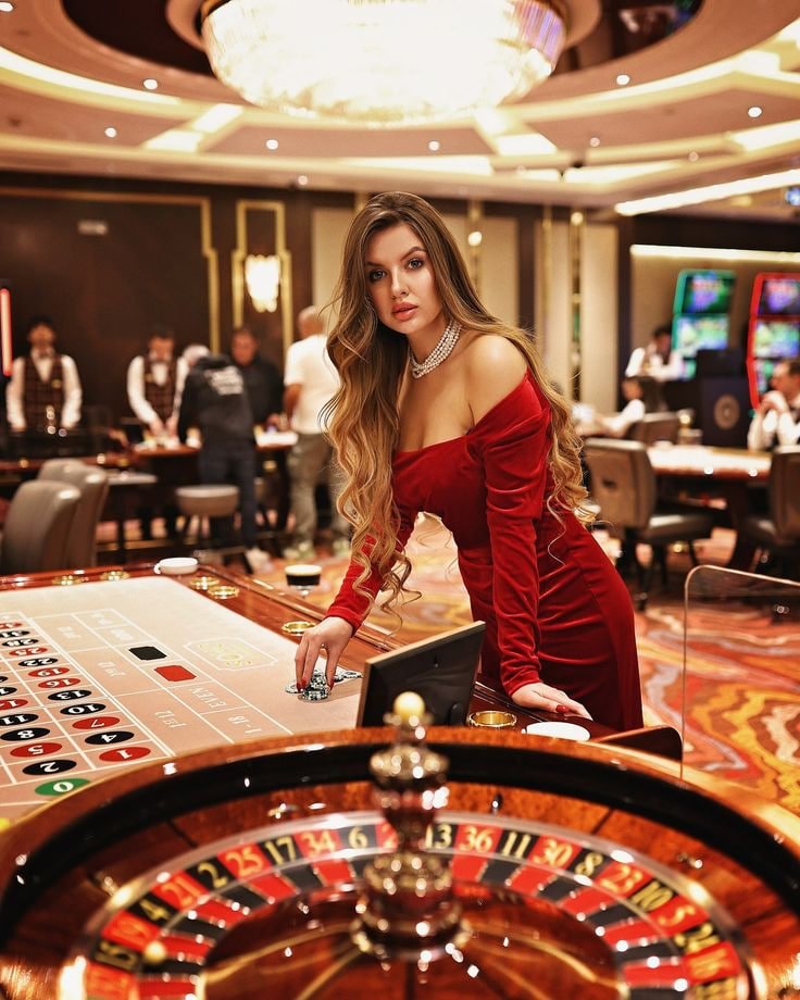Dasbor kategori permainan pandacuan slot menampilkan ikon olahraga, slot, dan live dealer
